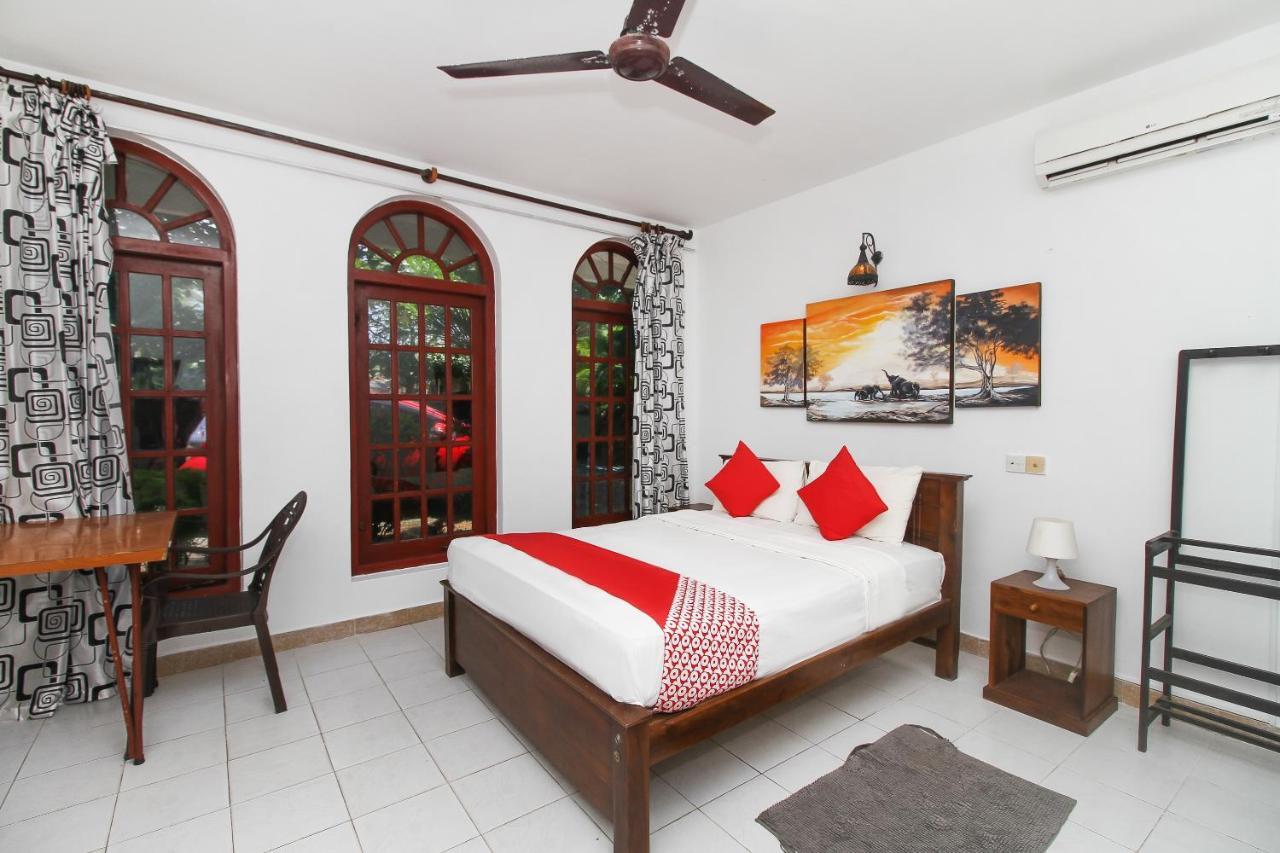 Oyo 459 Barasti Beach Resort Kalutara Exterior photo