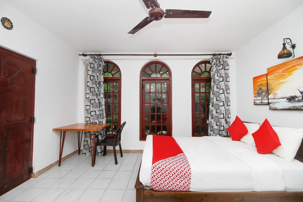 Oyo 459 Barasti Beach Resort Kalutara Exterior photo
